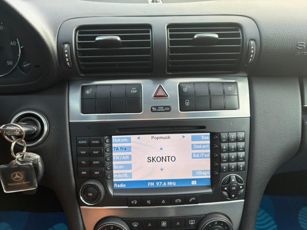 Pārdod Mercedes C220 Cdi Avantgarde - 110kw /150zs