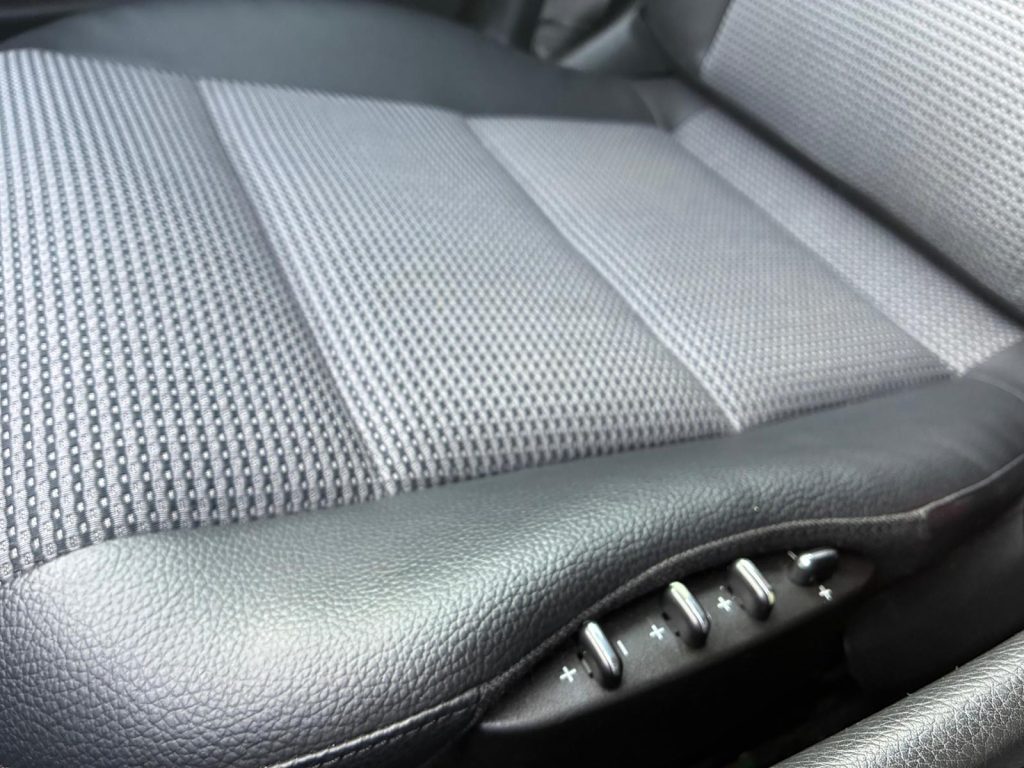 Pārdod Mercedes C220 Cdi Avantgarde - 110kw /150zs