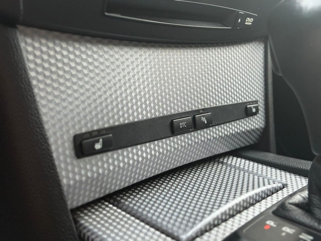 Pārdod BMW 535d ar rūpnīcas M packet , Face lift optika 3, 0d - 200kw - 272 zs