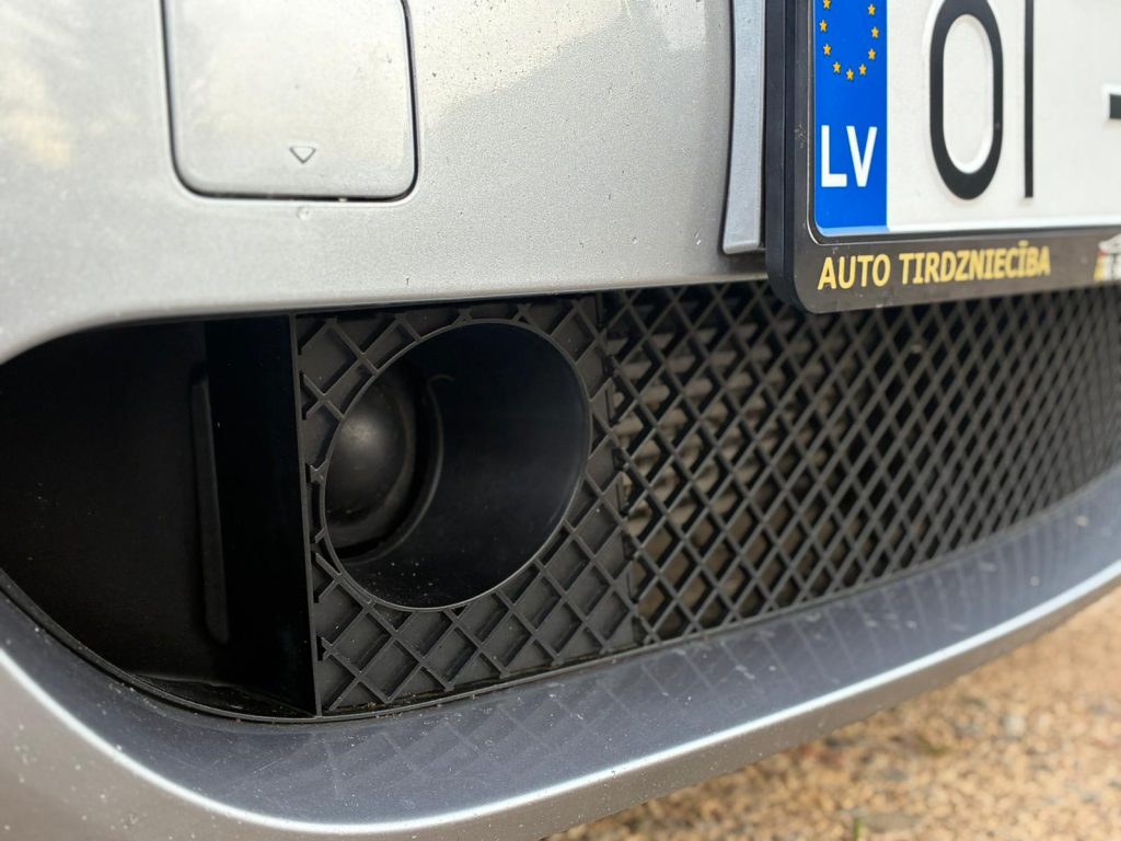 Pārdod BMW 535d ar rūpnīcas M packet , Face lift optika 3, 0d - 200kw - 272 zs