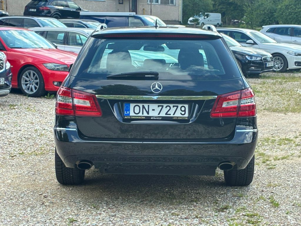 Pārdod Mercedes E350 Cdi Avantgarde - 170kw /231zs