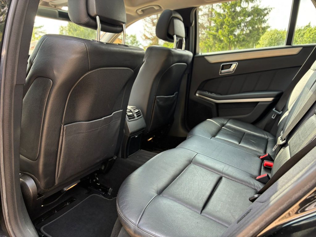 Pārdod Mercedes E350 Cdi Avantgarde - 170kw /231zs