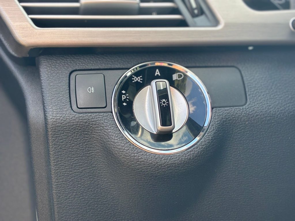 Pārdod Mercedes E350 Cdi Avantgarde - 170kw /231zs