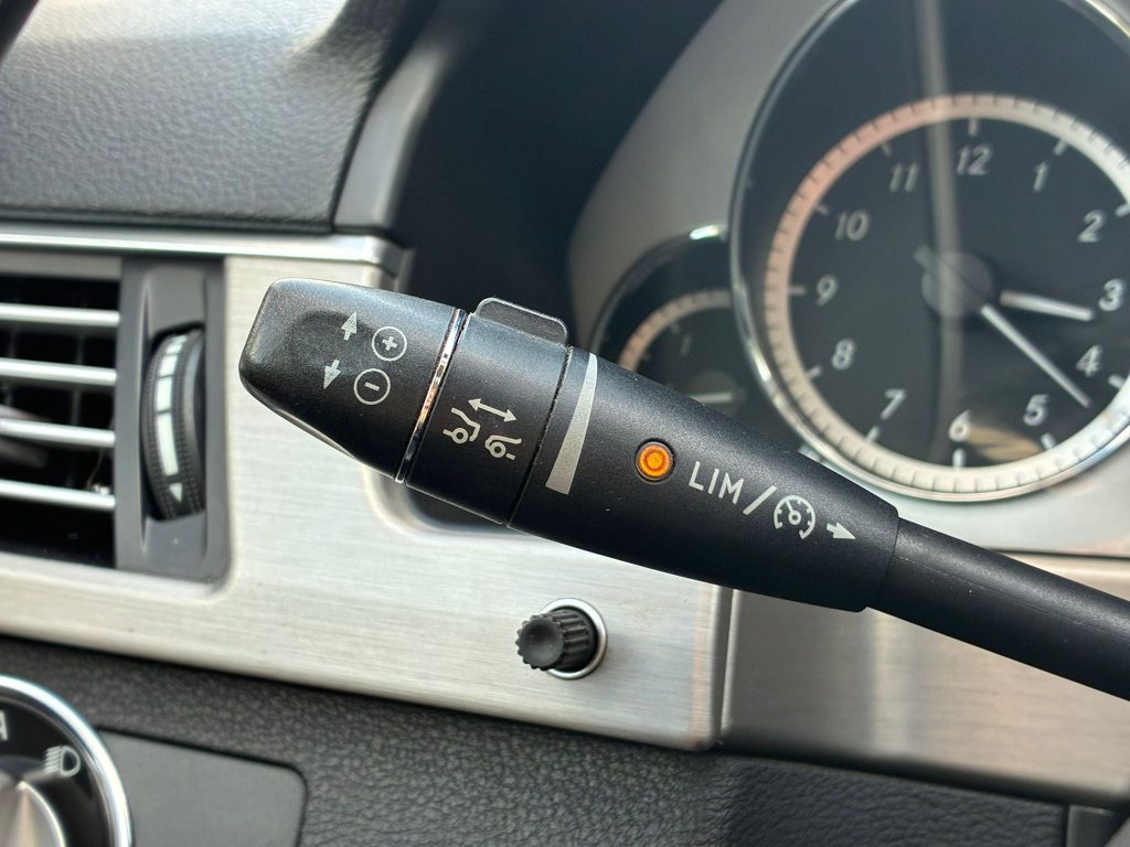 Pārdod Mercedes E350 Cdi Avantgarde - 170kw /231zs