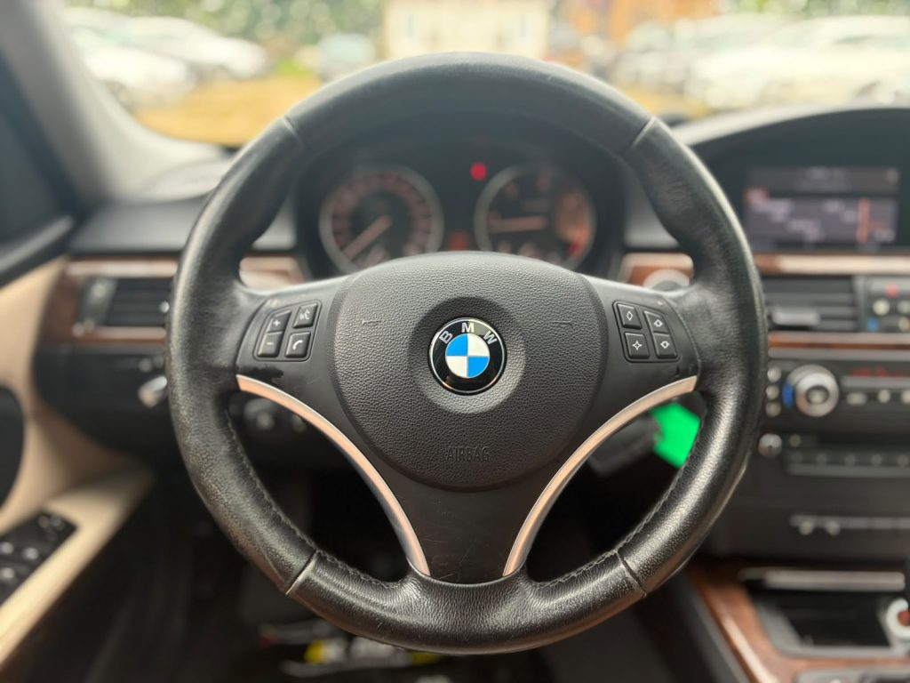BMW 320D Face lift 2, 0d - 130kw - 177 zs