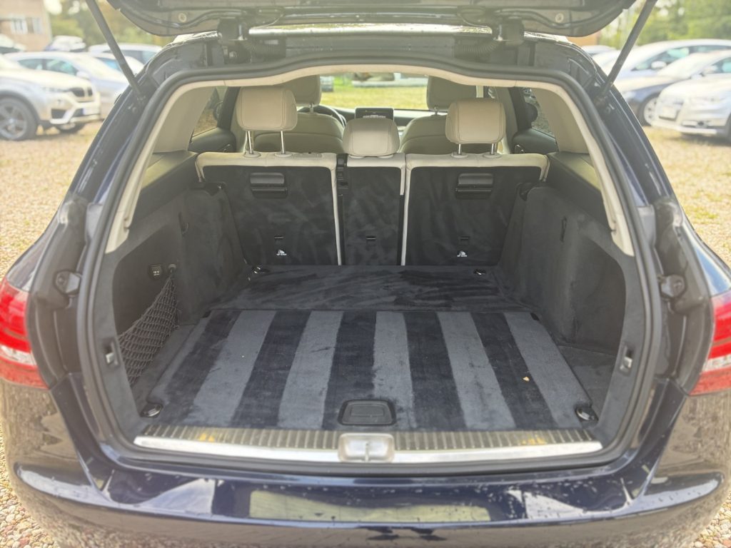 Pārdod Mercedes C220 Bluetec Avantgarde 7 Gtronic ātrumkarba - 125kw /170zs
