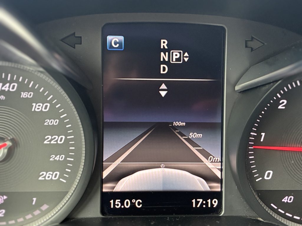 Pārdod Mercedes C220 Bluetec Avantgarde 7 Gtronic ātrumkarba - 125kw /170zs
