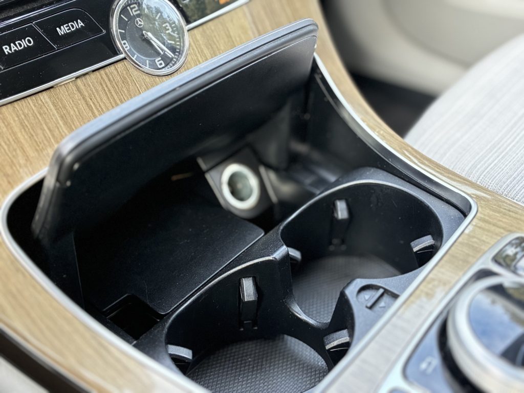 Pārdod Mercedes C220 Bluetec Avantgarde 7 Gtronic ātrumkarba - 125kw /170zs