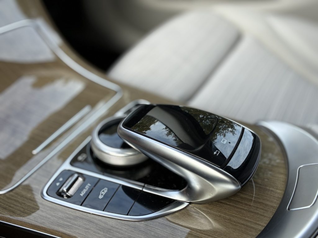 Pārdod Mercedes C220 Bluetec Avantgarde 7 Gtronic ātrumkarba - 125kw /170zs