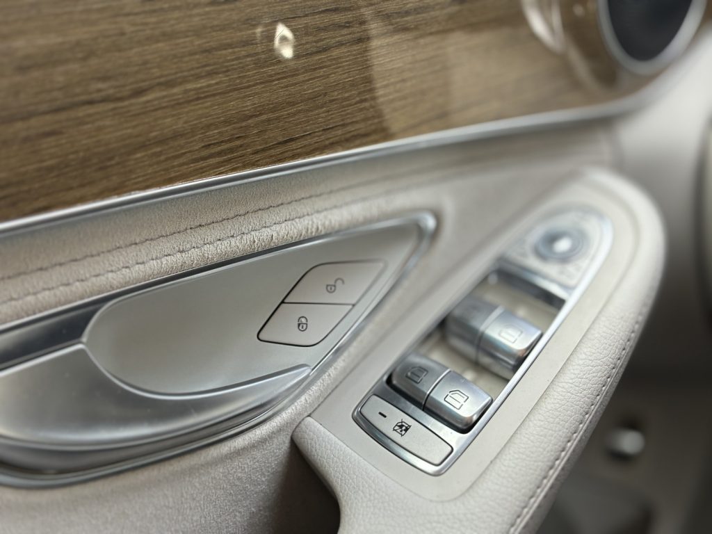 Pārdod Mercedes C220 Bluetec Avantgarde 7 Gtronic ātrumkarba - 125kw /170zs