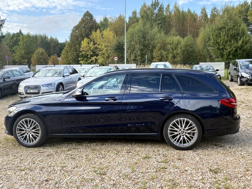 Pārdod Mercedes C220 Bluetec Avantgarde 7 Gtronic ātrumkarba - 125kw /170zs