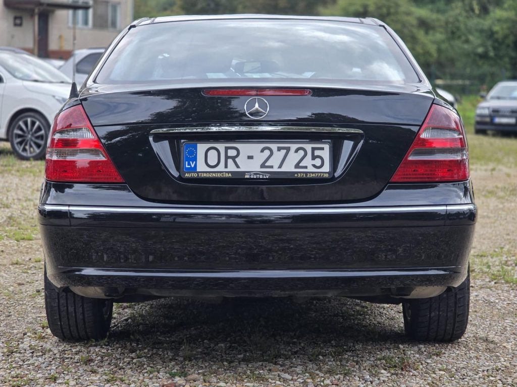 Pārdod Mercedes E320 Cdi Avantgarde - 165kw /224zs