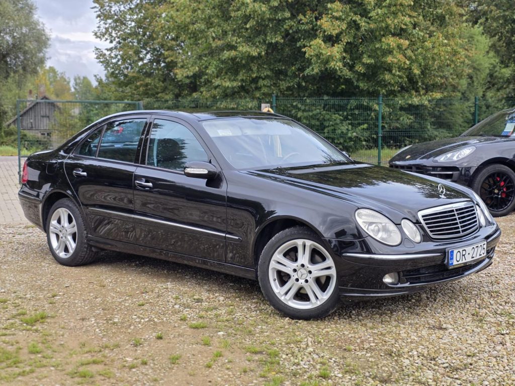 Pārdod Mercedes E320 Cdi Avantgarde - 165kw /224zs