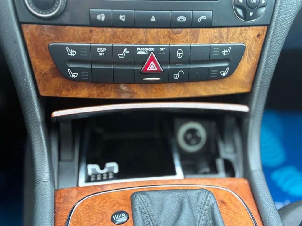 Pārdod Mercedes E270 Cdi Elegance - 130kw /177zs
