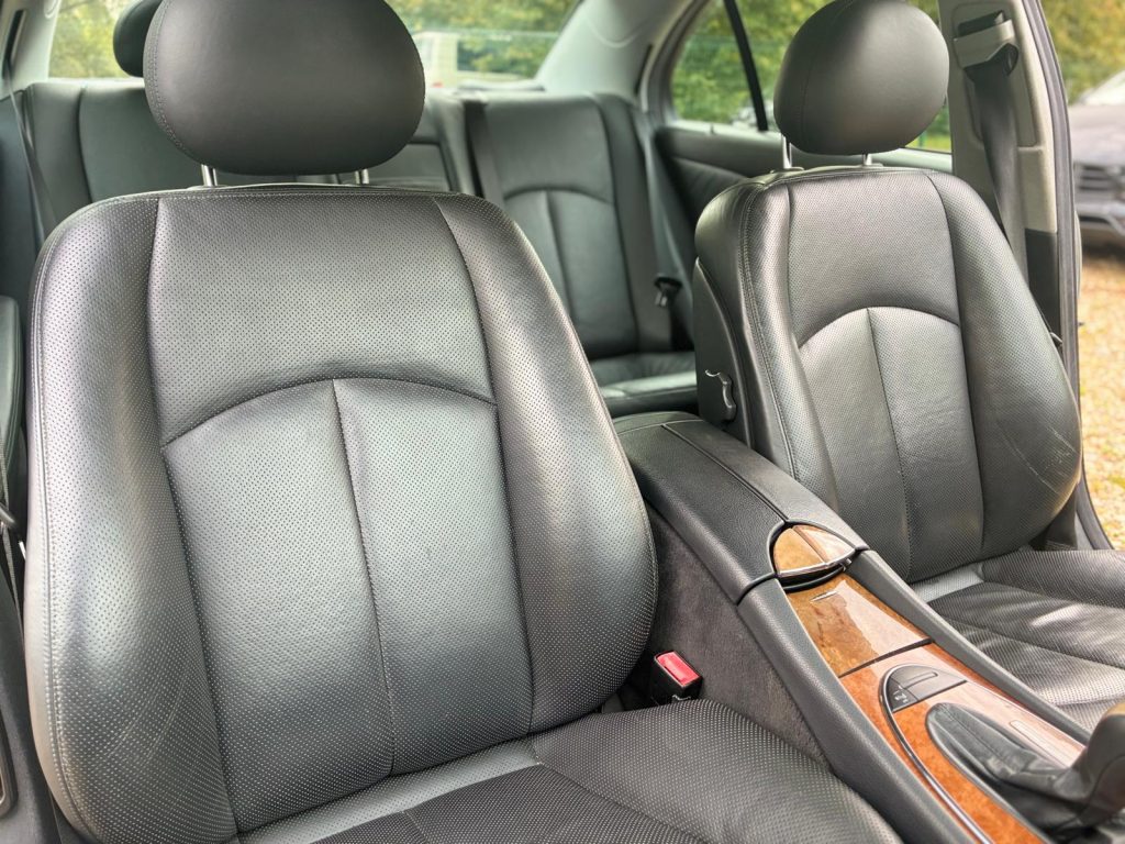 Pārdod Mercedes E270 Cdi Elegance - 130kw /177zs