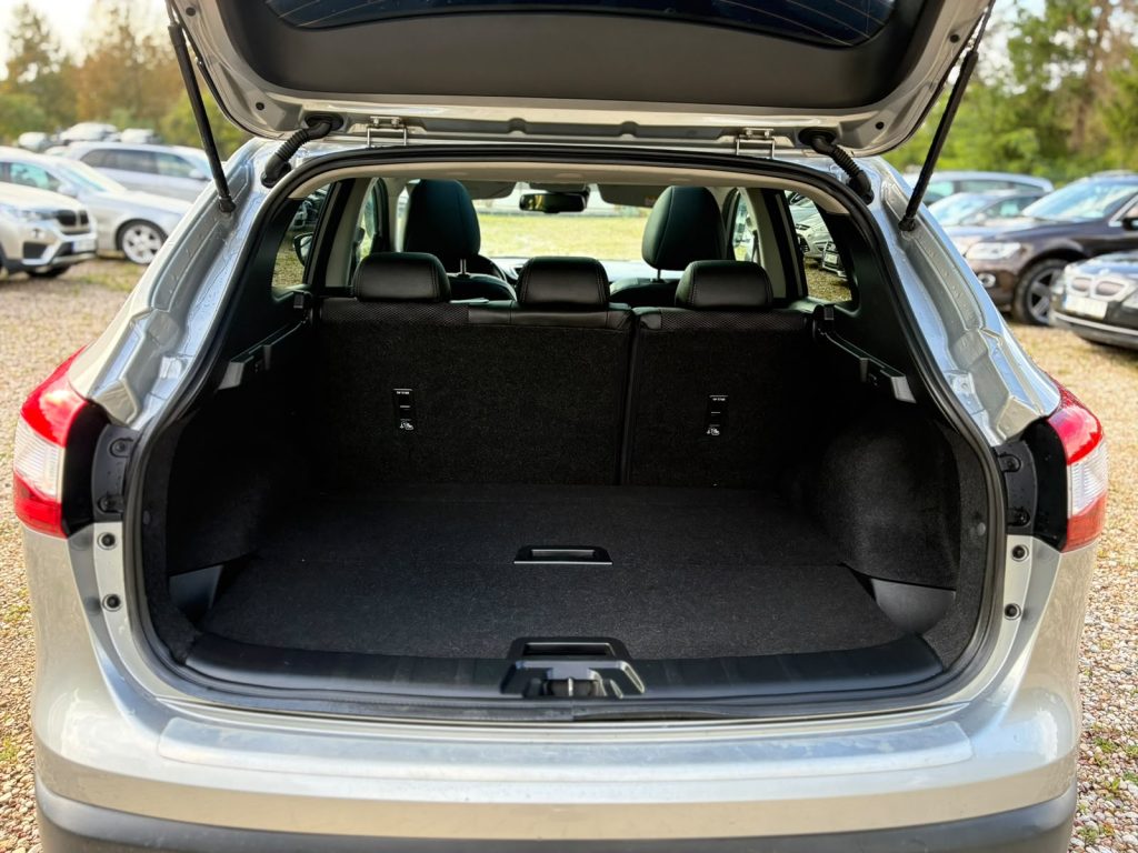 Pārdod Nissan Qashqai1.6 Dci-T Tekna - 96kw - 130zs