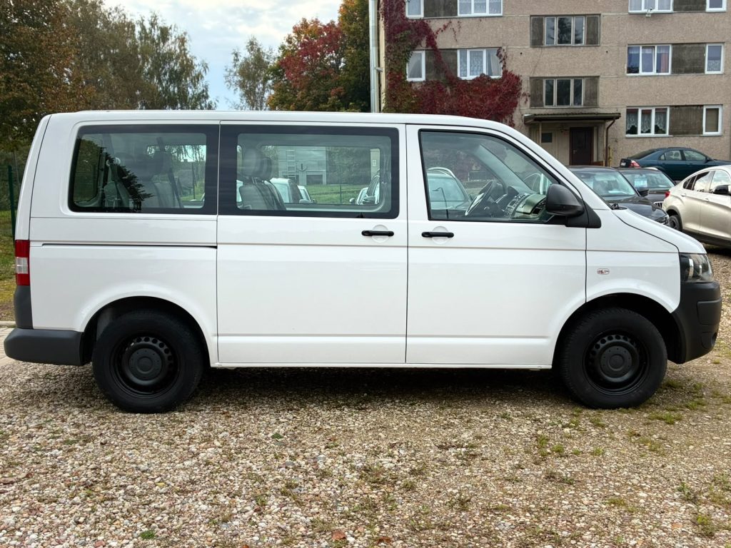 Pārdod Wolksvagen Transporter T5+ 2.0tdi 62kw -84zs, 9 vietas