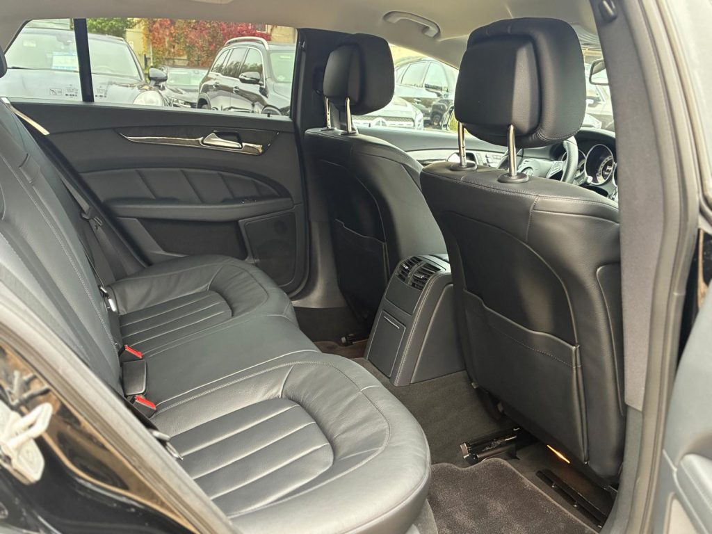 Pārdod Mercedes Cls 350 Cdi 4matic Avantgarde Face Lift , 7Gtronic ātrumkarba - 185kw /252zs