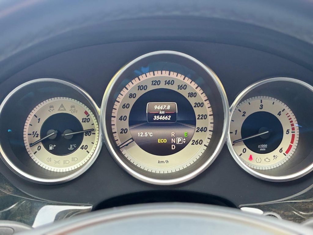 Pārdod Mercedes Cls 350 Cdi 4matic Avantgarde Face Lift , 7Gtronic ātrumkarba - 185kw /252zs