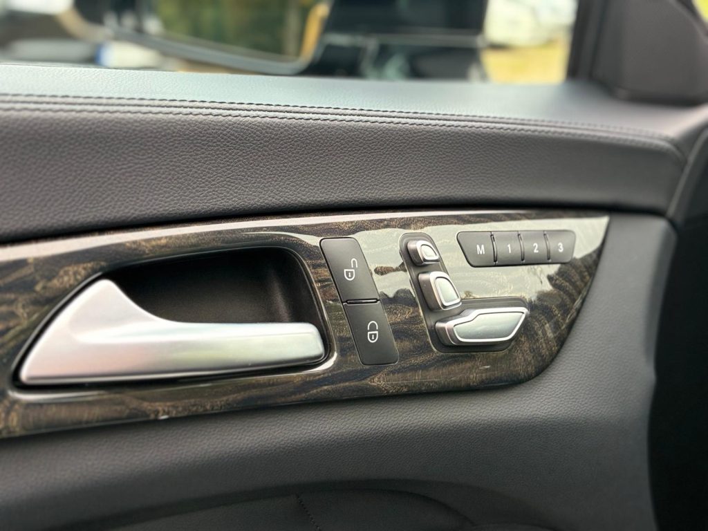 Pārdod Mercedes Cls 350 Cdi 4matic Avantgarde Face Lift , 7Gtronic ātrumkarba - 185kw /252zs