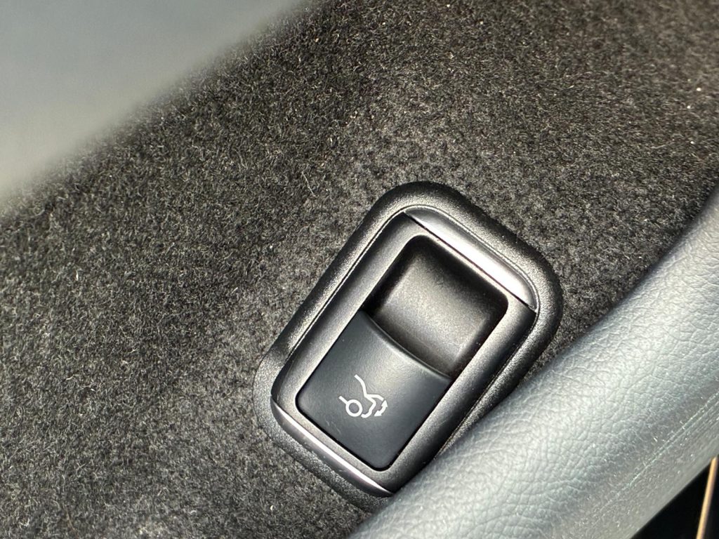 Pārdod Mercedes Cls 350 Cdi 4matic Avantgarde Face Lift , 7Gtronic ātrumkarba - 185kw /252zs