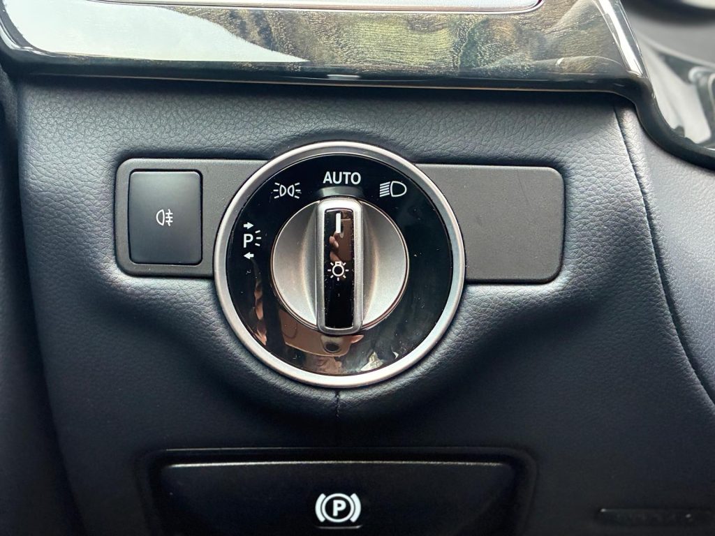 Pārdod Mercedes Cls 350 Cdi 4matic Avantgarde Face Lift , 7Gtronic ātrumkarba - 185kw /252zs