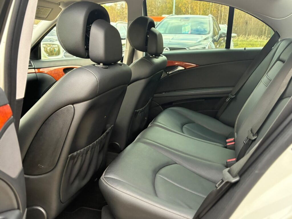 Pārdod Mercedes E280 Face Lift 3.0Cdi - 140kw /190zs